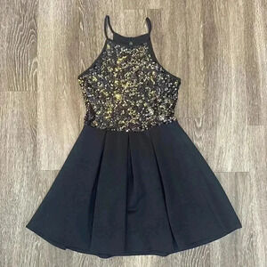 Womens Charlotte Russe Sequin Top Black Dress - M